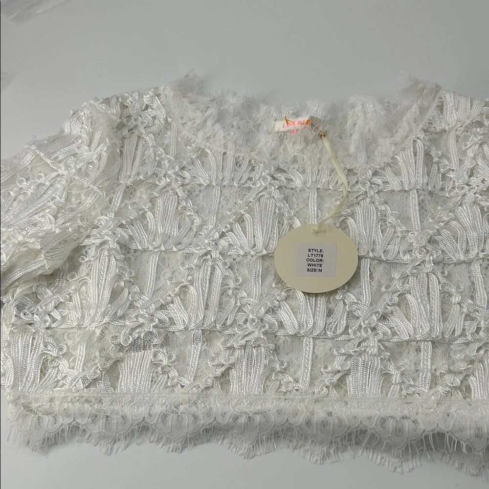 Luxxel White Textured Lace Crop Top